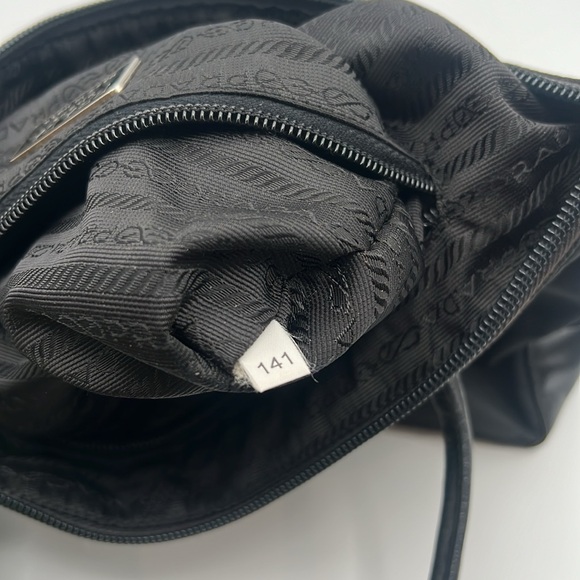 Prada ‘Tessuto Box’ Bag - Picture 10 of 12